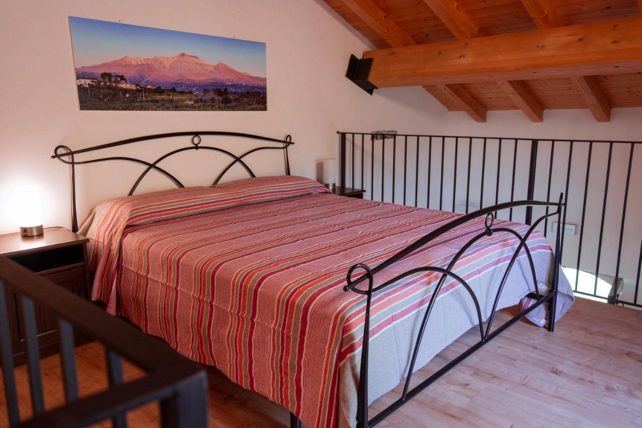 Vila Terre Di Monacella Santa Venerina Exteriér fotografie