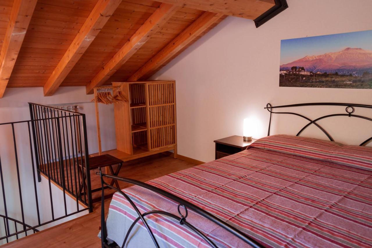 Vila Terre Di Monacella Santa Venerina Exteriér fotografie